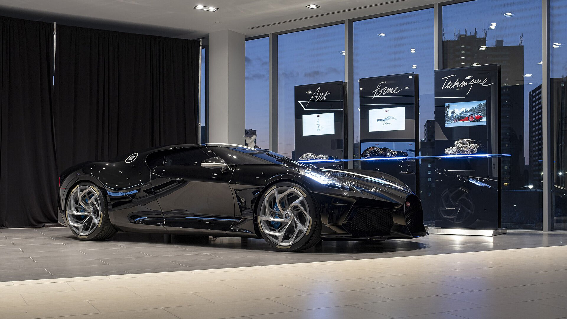Bugatti Toronto